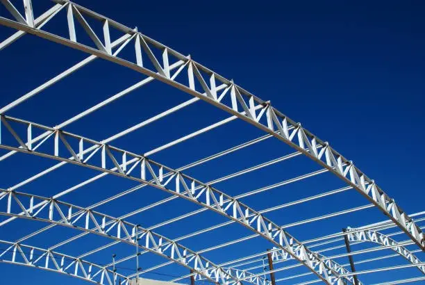 Fabricante de estruturas metálicas para telhados
